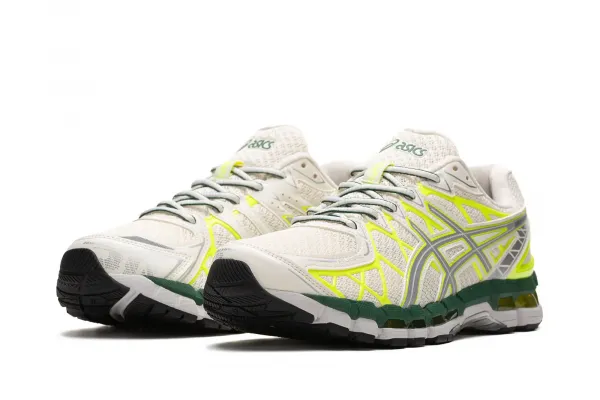 Asics Gel-Kayano 20 "Cream Pure Silver" (1203A388-103)