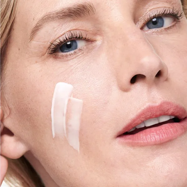 Shiseido Benefiance Wrinkle Smoothing Cream denný a nočný krém proti vráskam pre všetky typy pleti 50 ml