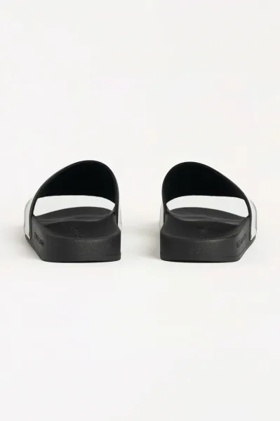 Šľapky Karl Lagerfeld Kondo 2.0 Hotel Karl Slide Black Rubber W/White
