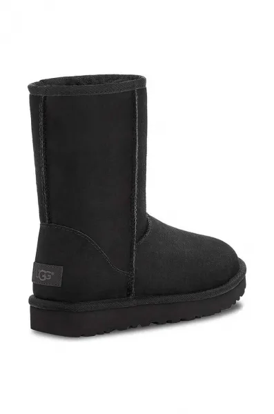 UGG Classic Short II