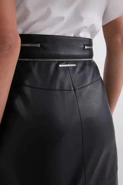 Sukňa Karl Lagerfeld čierna farba, mini, áčkový strih, A3W12014