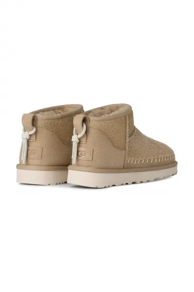 Semišové snehule UGG Classic Ultra Mini Biarritz