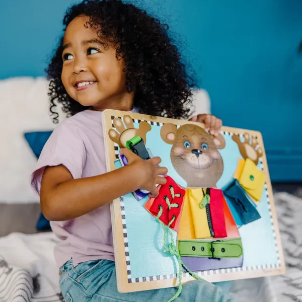 Melissa & Doug základné učenie obliekanie