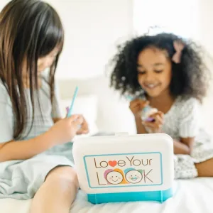 Melissa & Doug make up studio