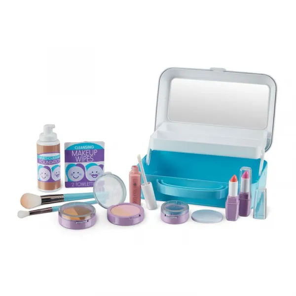 Melissa & Doug make up studio