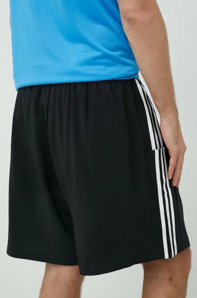 Tréningové šortky adidas Essentials Chelsea pánske, čierna farba