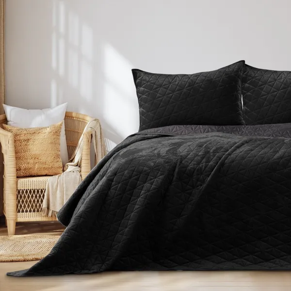 Restilo Prešívaný prehoz na posteľ LAILA 170x270 čierny