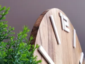 ModernClock Hodiny Arabic Wood hnedo-čierne