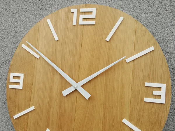 ModernClock Nástenné hodiny Rustikálne hnedo-biele