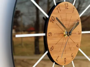 ModernClock Nástenné hodiny Leon čierne
