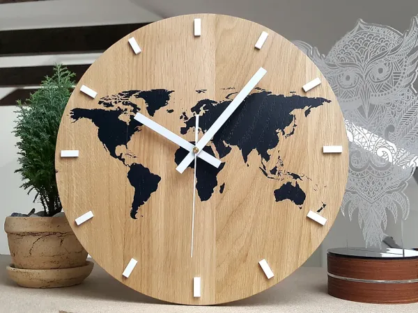 ModernClock Nástěnné hodiny World Wood černé