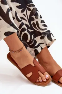 Boto Dámske Ploche Sandále S Výrezmi Camel Salyra