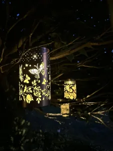 Solárna lampa Zlatí motýle
