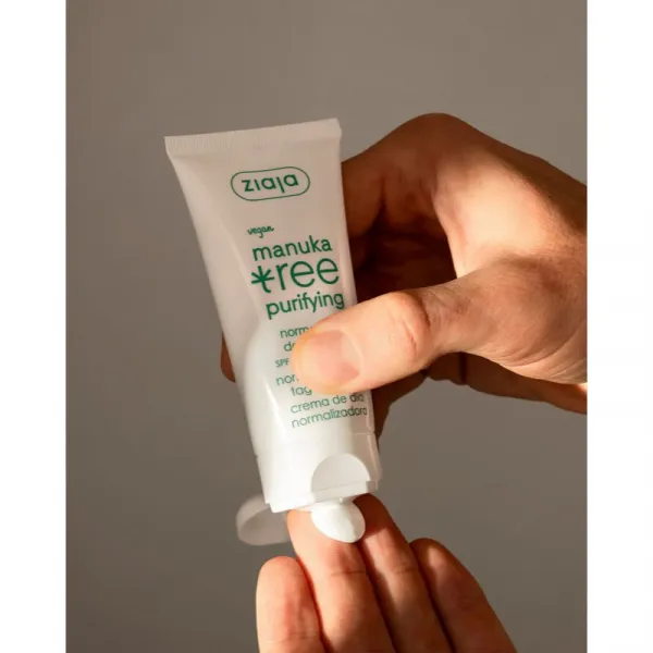 Ziaja Manuka Tree Purifying normalizujúci denný krém SPF 10 50 ml
