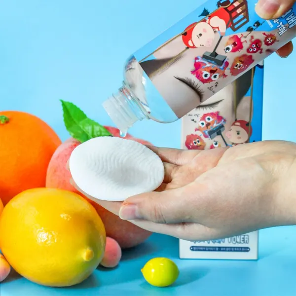 Elizavecca Milky Piggy Hell-Pore Clean Up AHA Fruit Toner tonikum pre redukciu rozšírených pórov s peelingovým efektom 200 ml