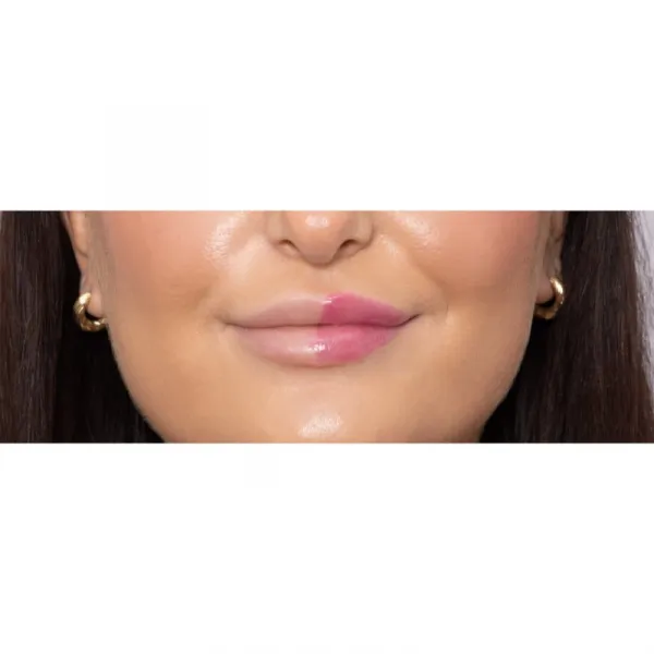 MUA Makeup Academy Metamorphosis olej na pery na pery a líca vône Grapevine 7 ml