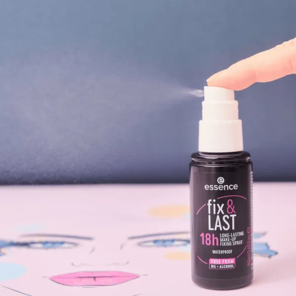 essence Fix & LAST 18h fixačný sprej na make-up 50 ml