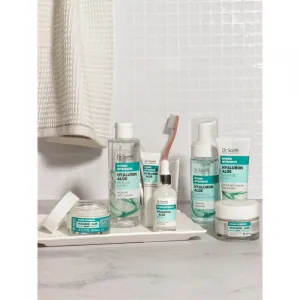 Dr. Santé Hydro Intensive Hyaluron + Aloe hydratačný krém na očné okolie 15 ml
