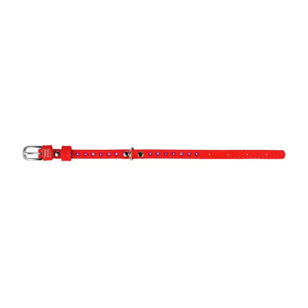 Plochý kožený obojok červenej farby s kryštálmi, Obvod krku: 19-25 cm, širka: 9 mm