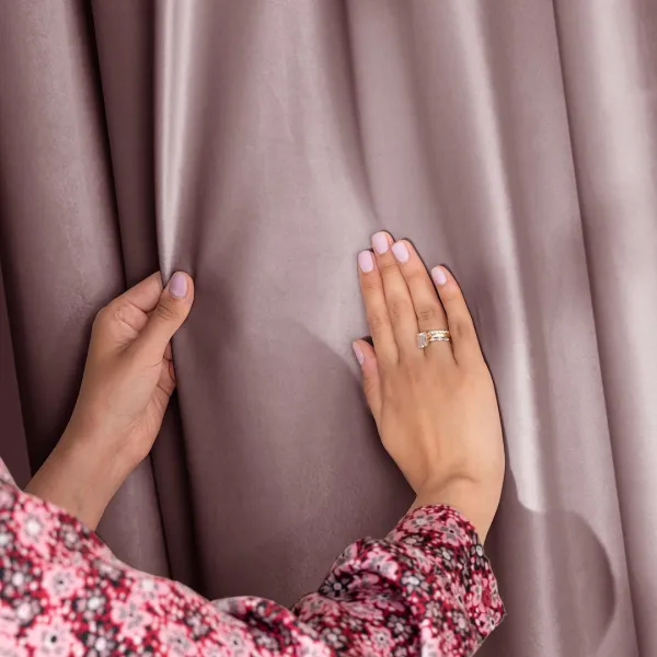 Záves AmeliaHome Velvet s multifunkčnou páskou tmavo béžový, veľkosť 140x270