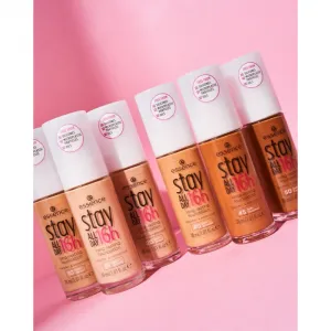 essence Stay ALL DAY 16h vodeodolný make-up odtieň 10 Soft Beige 30 ml