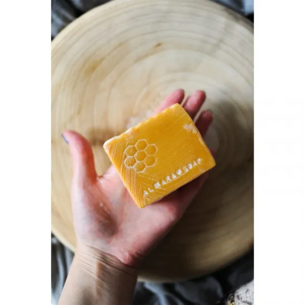 Almara Soap Fancy Medový Kvet ručne vyrobené mydlo 100 g