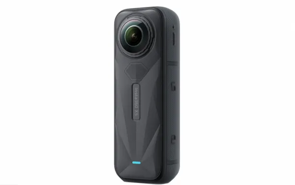 Insta360 X5 Starter Bundle INST753
