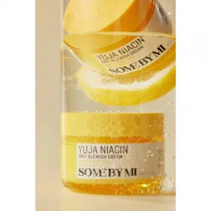 Some By Mi Yuja Niacin Anti Blemish Cream hydratačný a rozjasňujúci pleťový krém pre pleť s hyperpigmentáciou 60 g