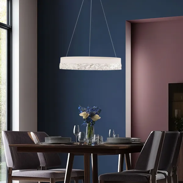 Očarujúca závesná lampa FROZI – biele tienidlo s kryštálmi – elegantné a moderné LED osvetlenie obývačky