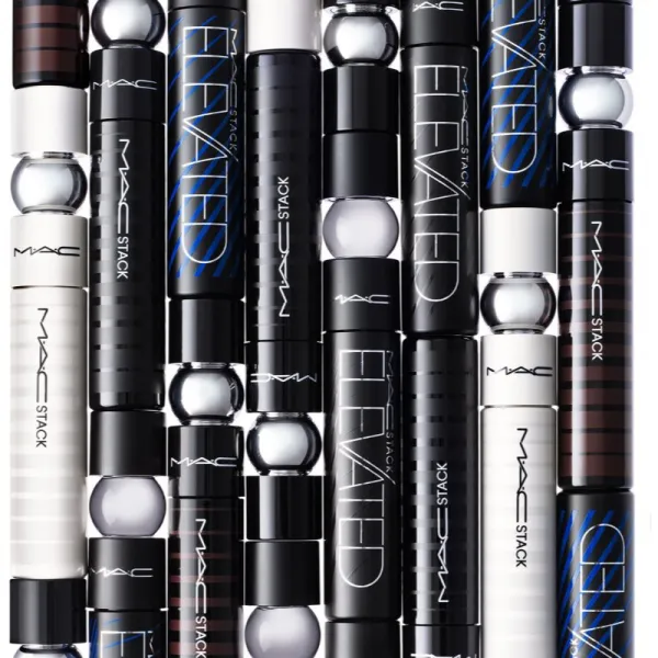 MAC Cosmetics MACStack Elevated Mascara dlhotrvajúca riasenka pre objem a natočenie mihalnic odtieň Denim Stack 12 ml