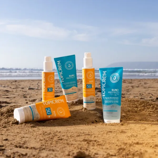 Topicrem Sun Protect Moisturizing Sun Spray ochranný sprej s hydratačným účinkom SPF 30 150 ml