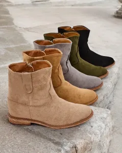 Resti cowboy-style boots on a covered wedge Patorias