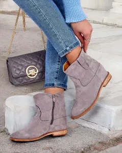 Resti cowboy-style boots on a covered wedge Patorias
