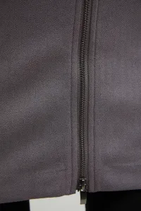 Pencil skirt with shiny thread