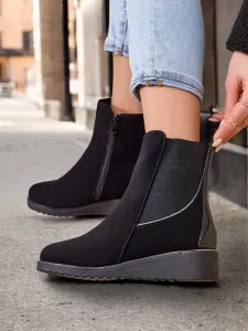 Resti Women's Ankle Boots Teniowi
