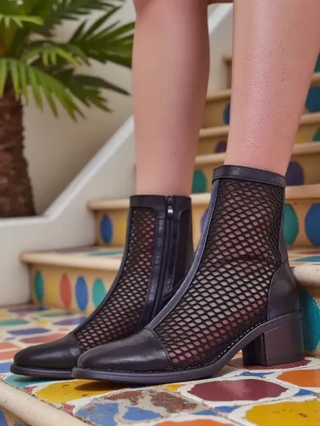 Resti Perforated Women's Low Heeled Ankle Boots Rowices
