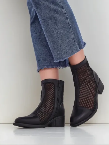 Resti Perforated Women's Low Heeled Ankle Boots Rowices