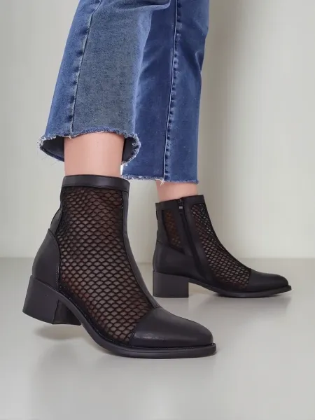 Resti Perforated Women's Low Heeled Ankle Boots Rowices