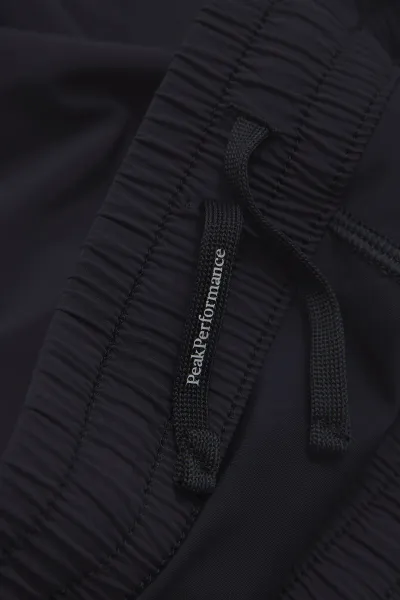 Šortky Peak Performance W Light Shorts Black