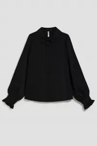 Marisse Black Shirt With Decorative Collar