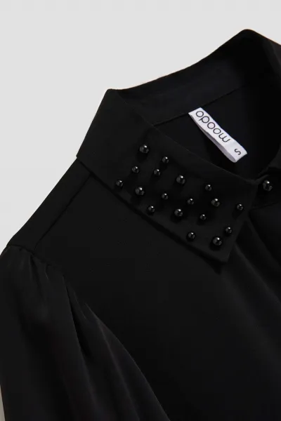 Marisse Black Shirt With Decorative Collar