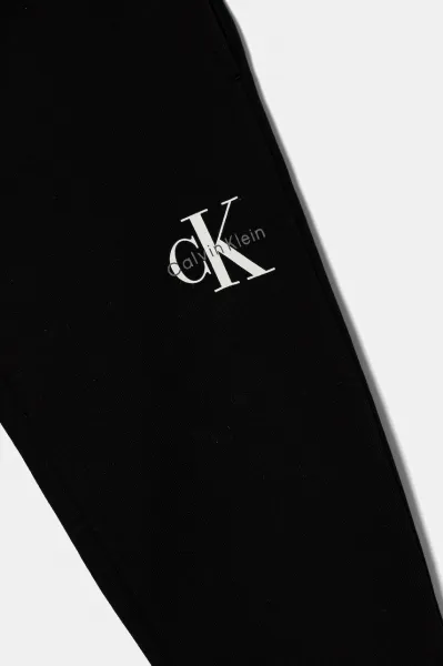 Detské tepláky Calvin Klein Jeans
