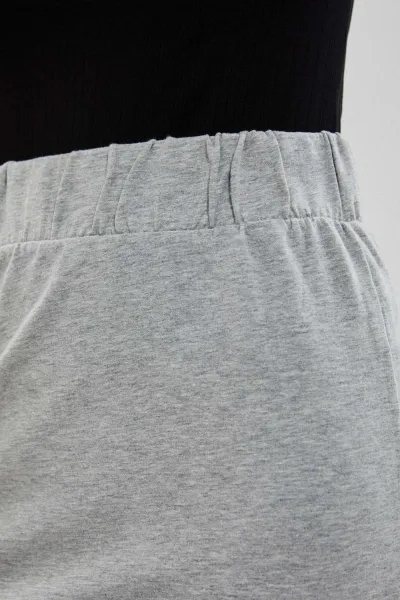 Plain skirt with ribbing - grey