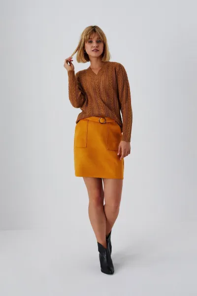 Trapezoidal skirt with pockets - gold