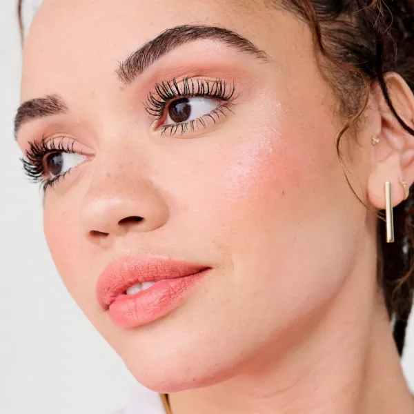 Benefit Cookie rozjasňovač odtieň Golden pearl 8 g