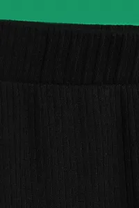 Marisse Women's Shorts L-Sh-4007 Black