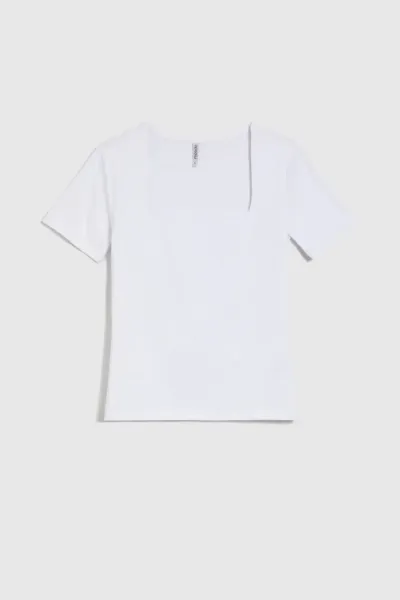 Marisse White Diamond Neckline Blouse