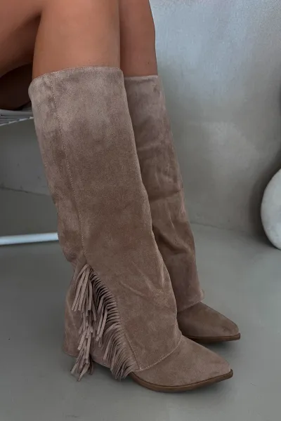 Boto Dámske Čižmy Cowboy Na Zips S Podpätkom A Strapcami Béžové Zalia