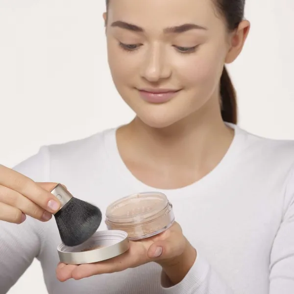 ARTDECO Pure Minerals Powder Foundation štetec na minerálny púdrový make-up 1 ks