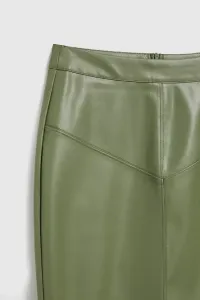 Voskovaná sukňa